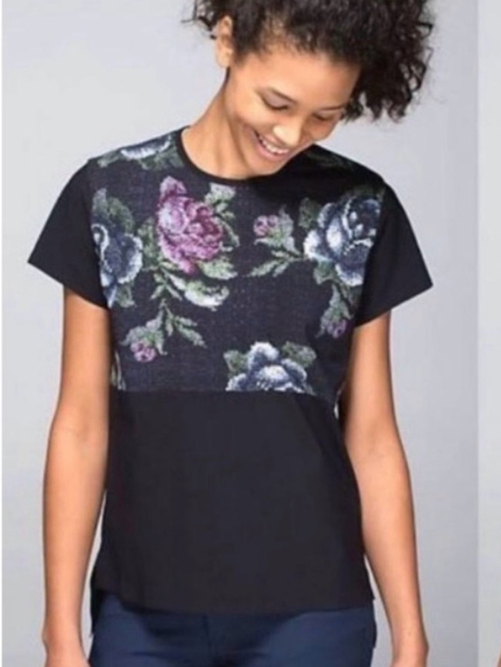 🌺Like new Lululemon floral short sleeve top 🌺